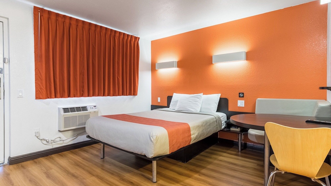 Photo of Bedroom in Riverside