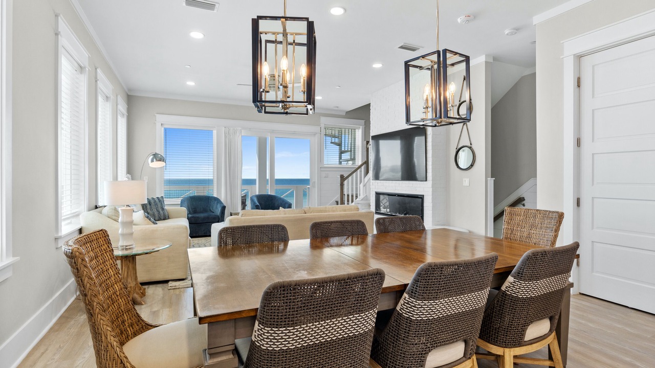 Photo of Livingroom in Crescent Beach