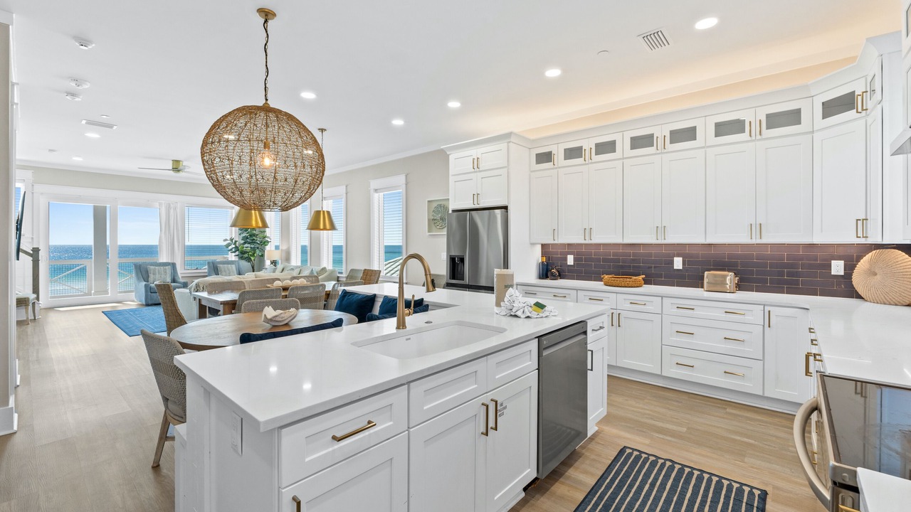 Photo of Kitchen in Crescent Beach