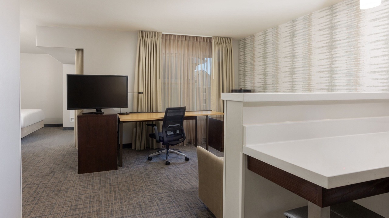 Photo of Bedroom in Enterprise