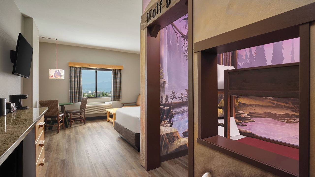 Photo of Bedroom in Anaheim Resort