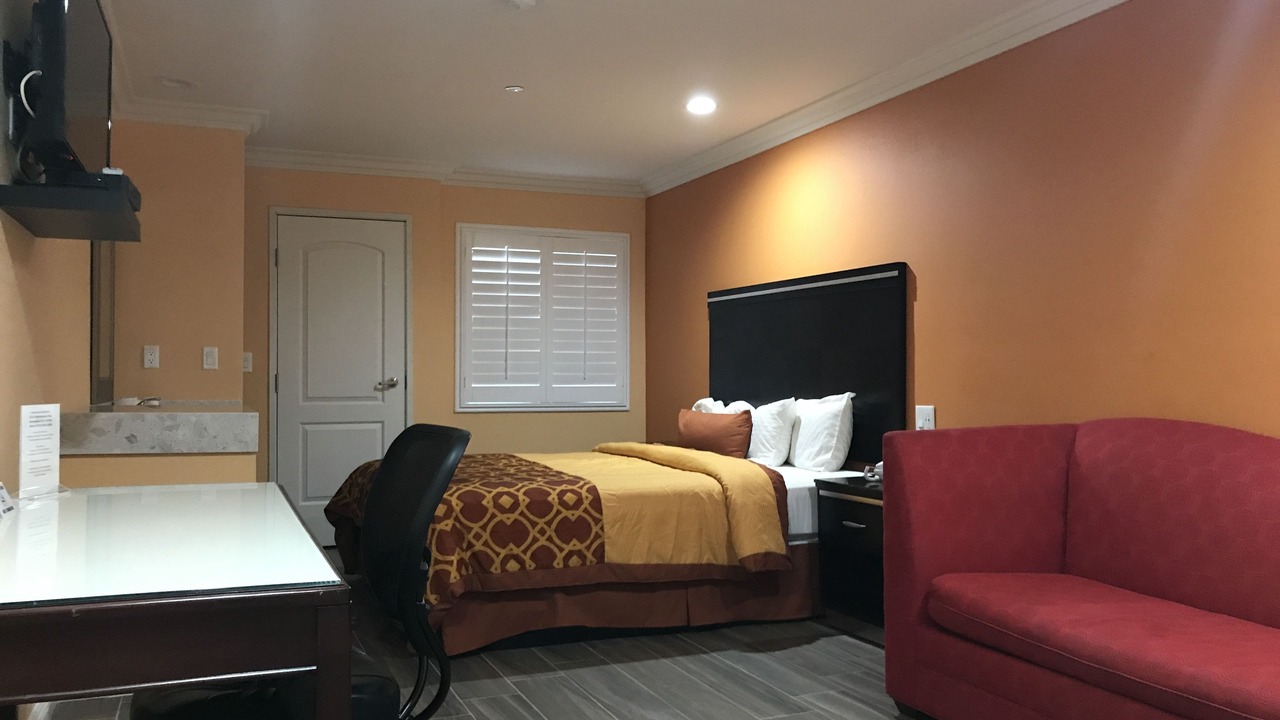 Photo of Livingroom in Westminster