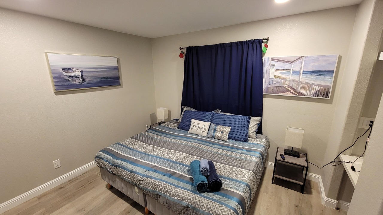 Photo of Bedroom in Central Escondido