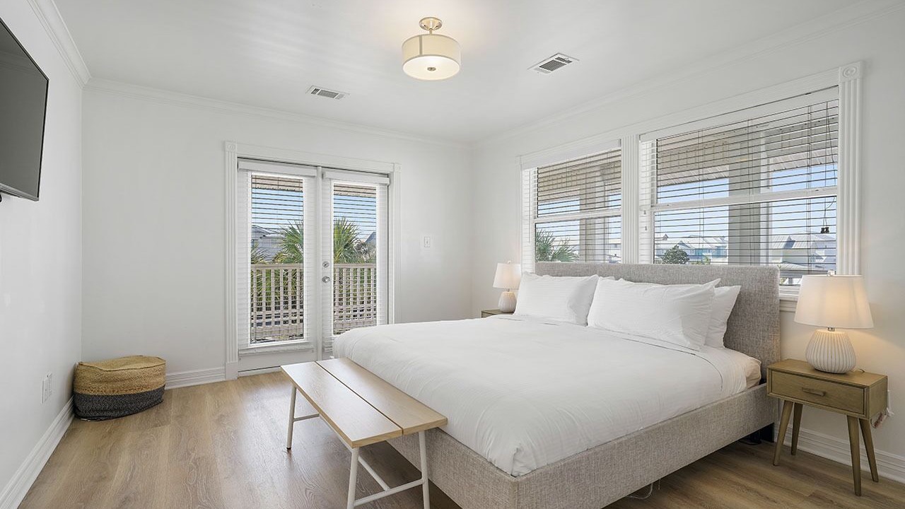 Photo of Outdoor in Crystal Shores