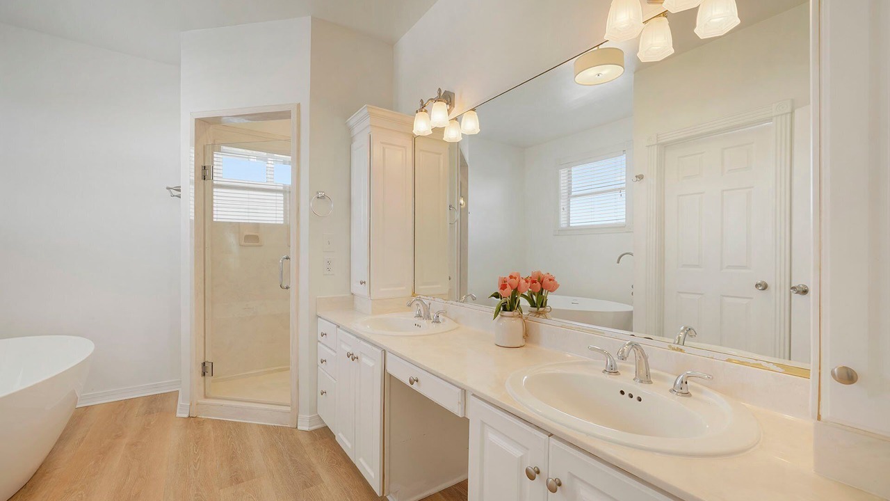 Photo of Outdoor in Crystal Shores