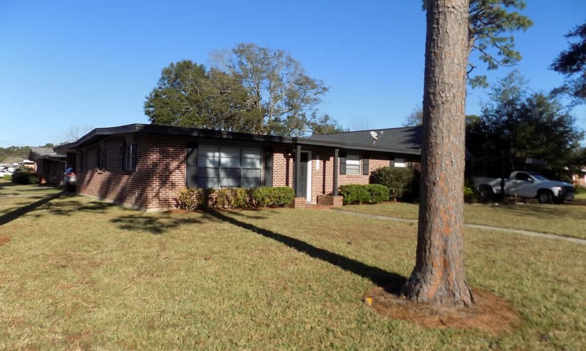Photo of Outdoor in Northeast Pensacola