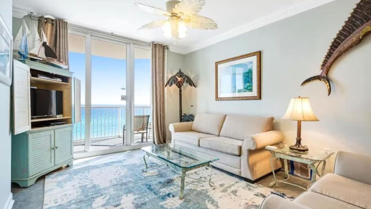Photo of Livingroom in Navarre Beach