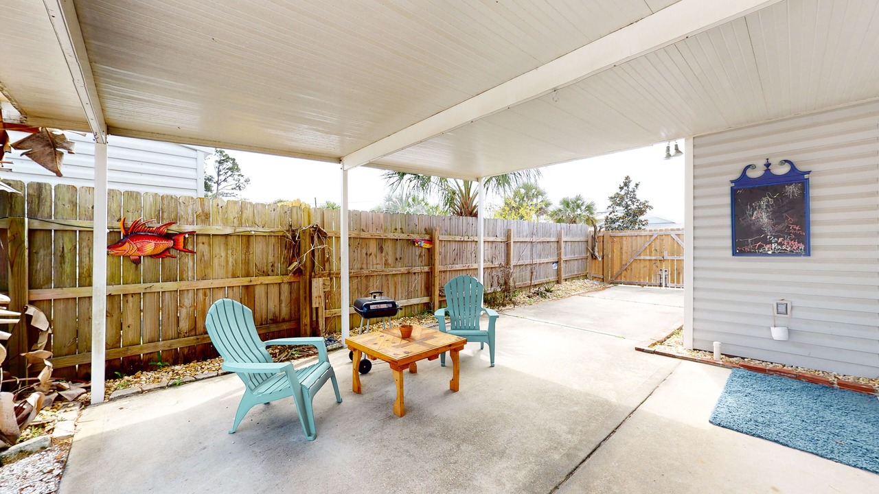 Photo of Patio Balcony in Biltmore Beach