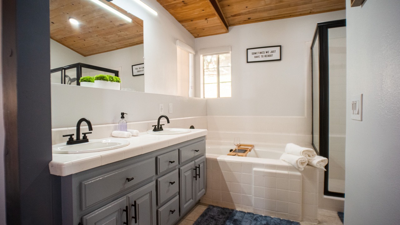 Photo of Bathroom in Running Springs