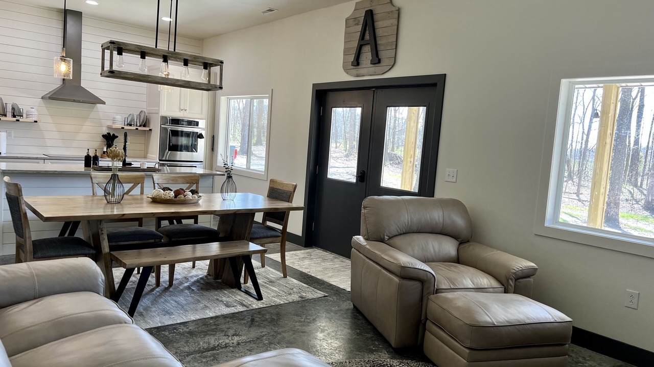 Photo of Livingroom in Perry County