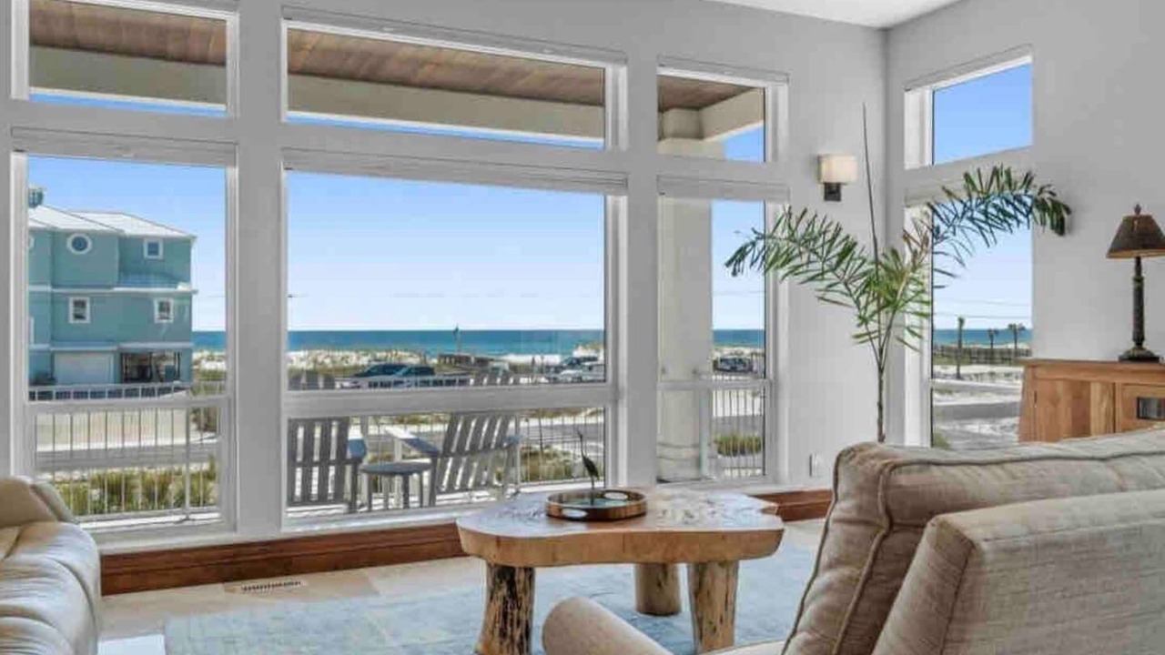 Photo of Livingroom in Navarre Beach