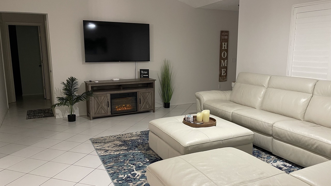 Photo of Livingroom in South Venice