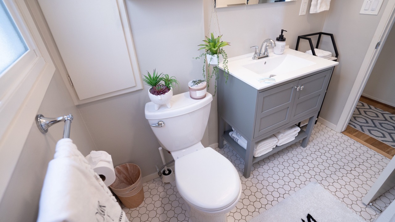 Photo of Bathroom in Belmont Heights