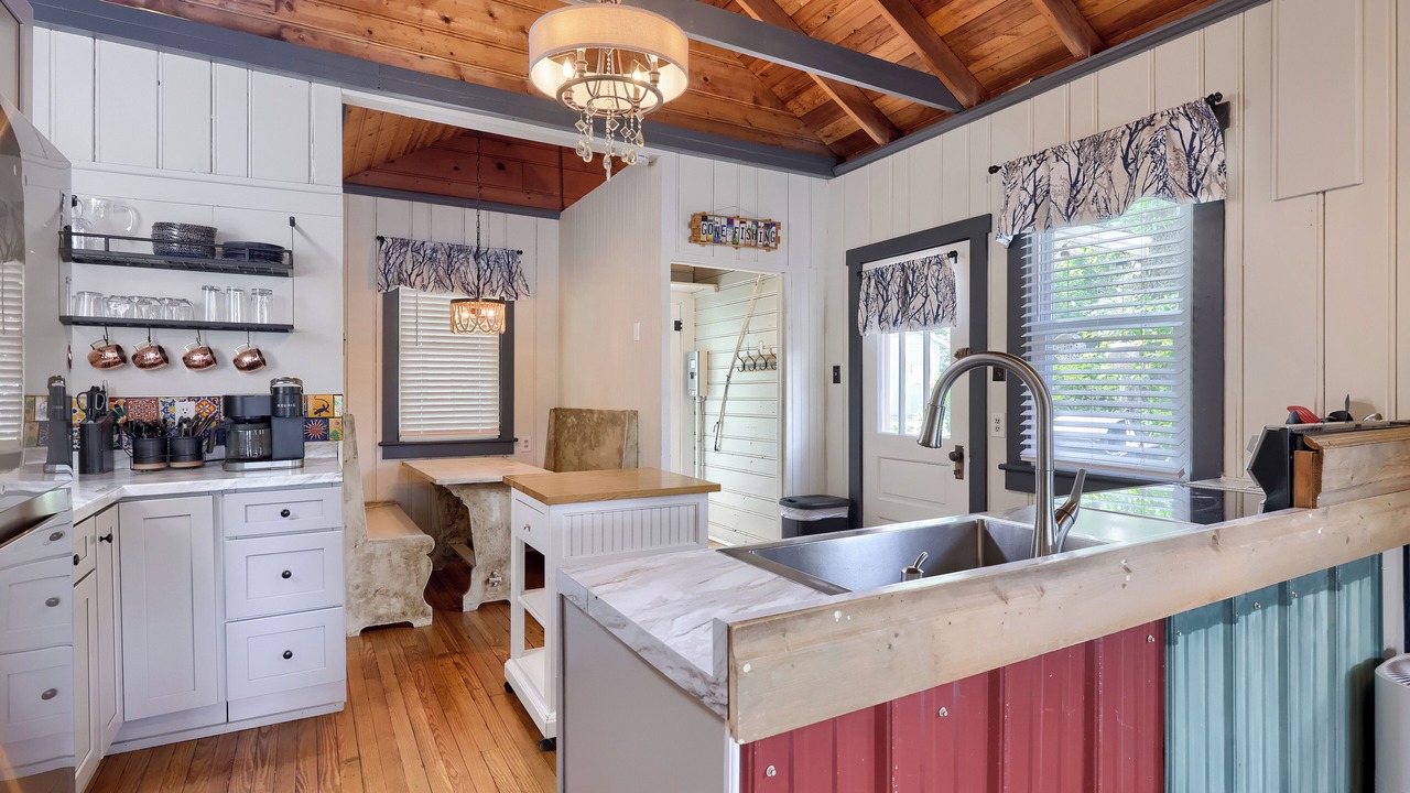Photo of Kitchen in Beurys Lake