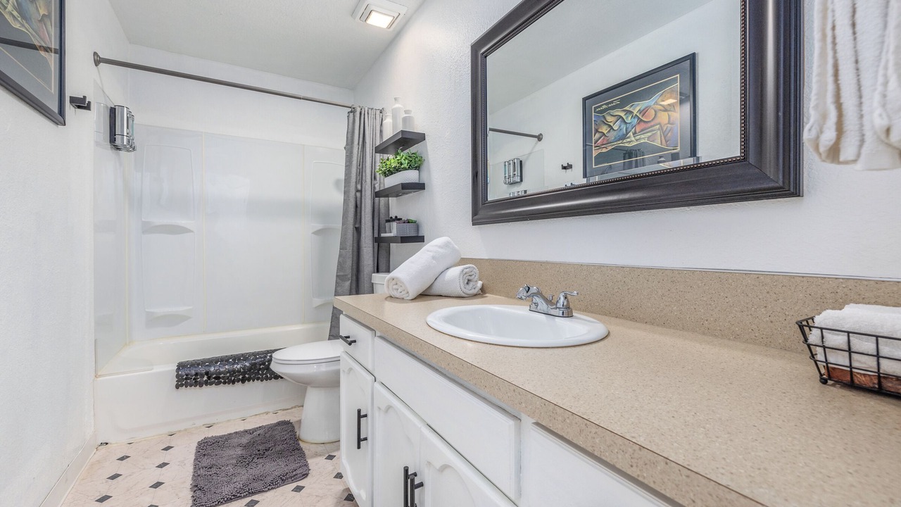 Photo of Bathroom in West Bench
