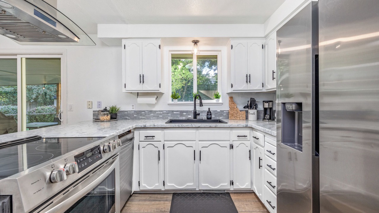 Photo of Kitchen in West Bench