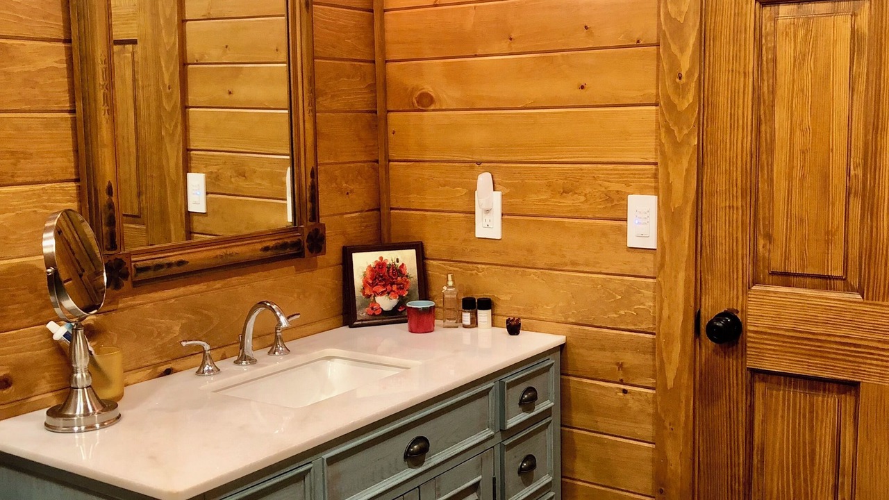 Photo of Bathroom in Lincolnville