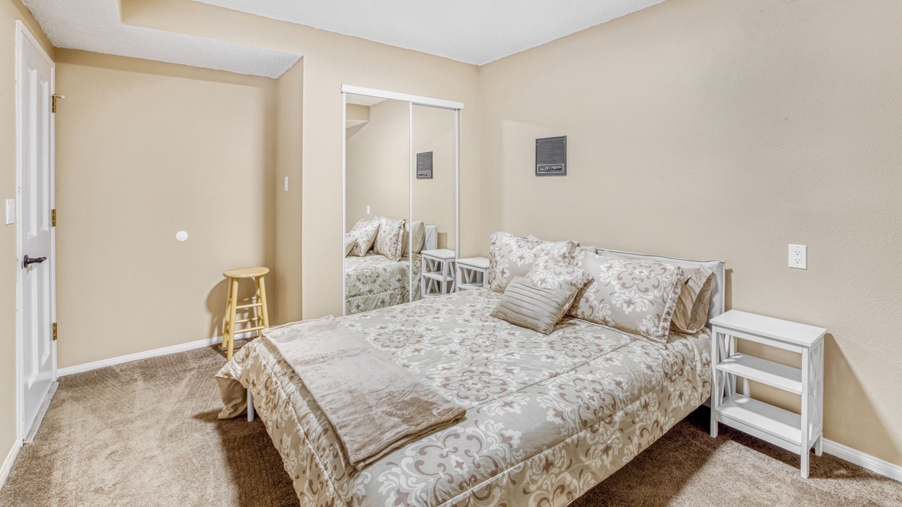 Photo of Bedroom in Eagle Mountain Estates