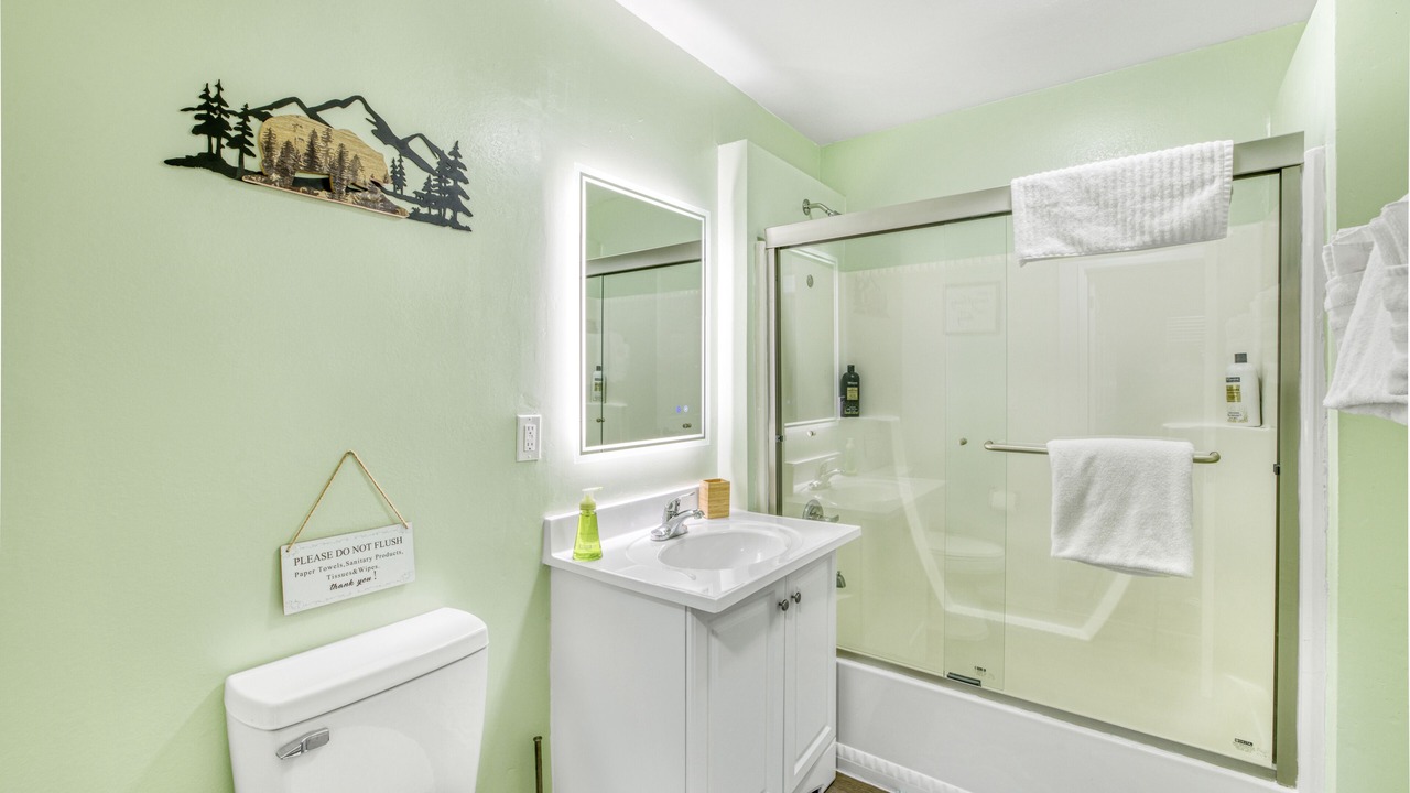 Photo of Bathroom in Eagle Mountain Estates