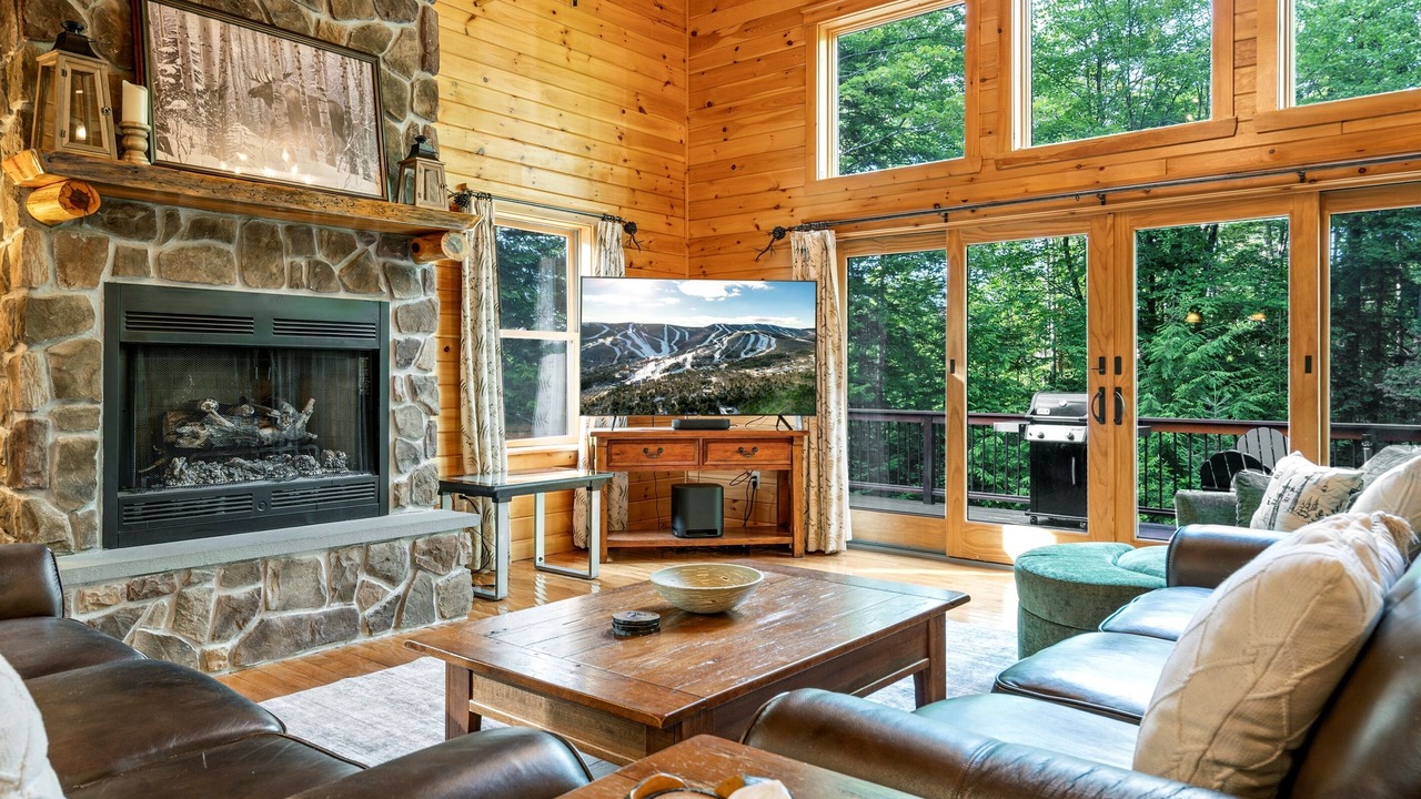 Photo of Livingroom in Sunday River Area