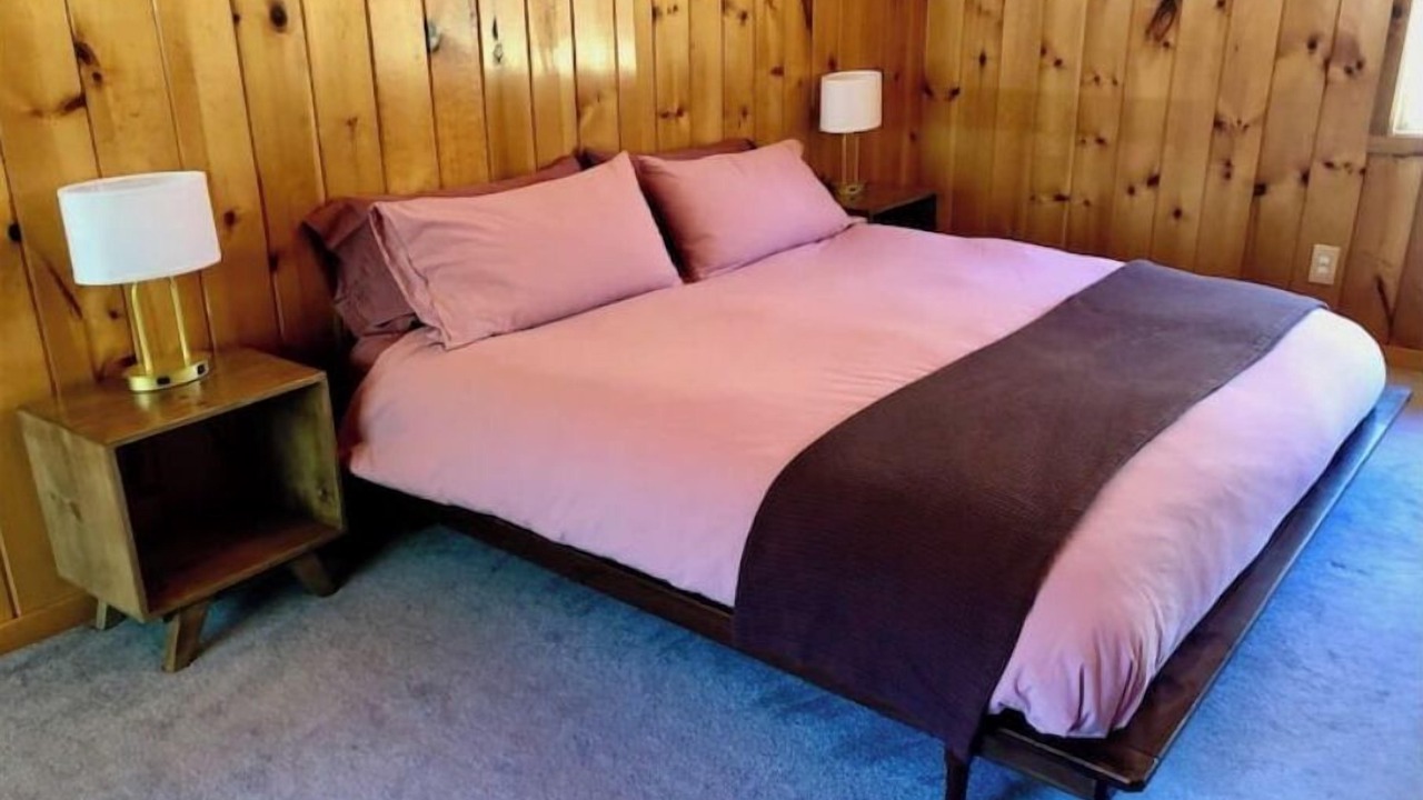 Photo of Bedroom in Pine Cove