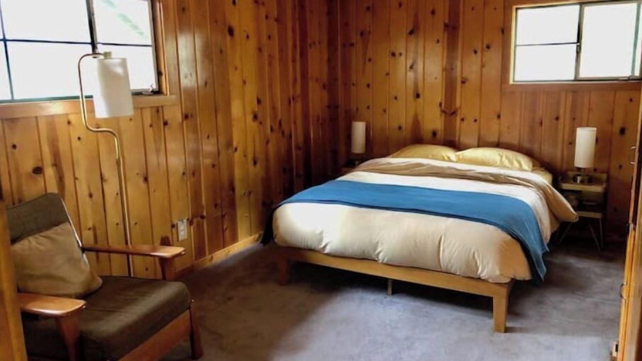 Photo of Bedroom in Pine Cove