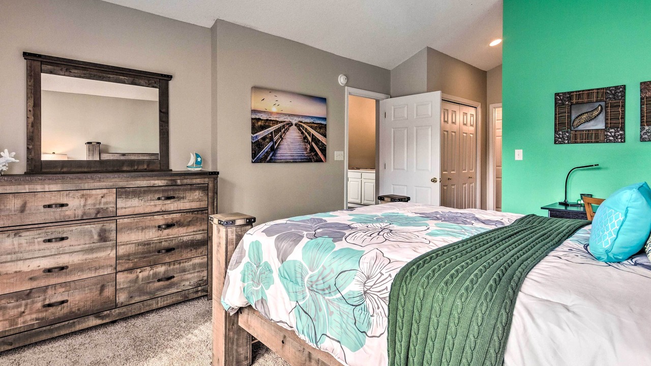 Photo of Bedroom in Northeast Pensacola