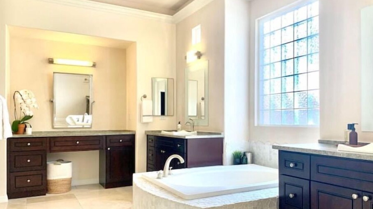 Photo of Bathroom in Summerlin South