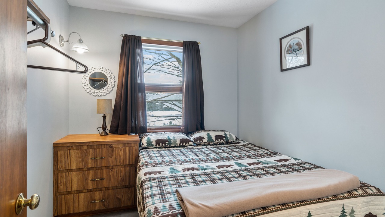 Photo of Bedroom in Litchfield