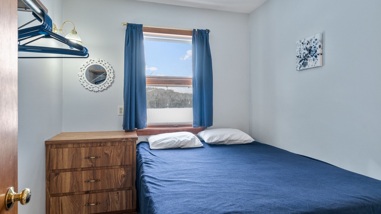 Photo of Bedroom in Litchfield