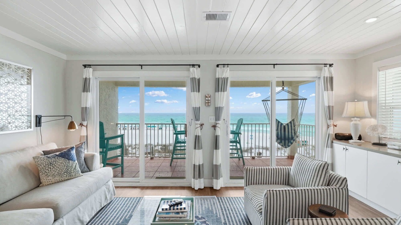 Photo of Livingroom in Seagrove Beach
