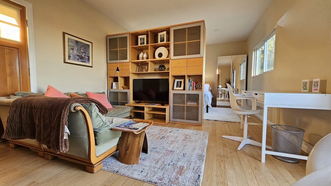 Photo of Livingroom in Hollywood Hills