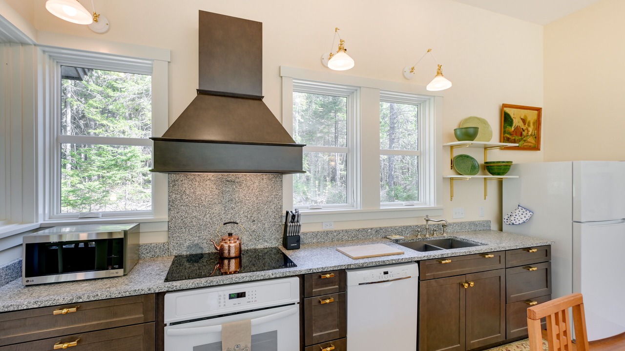 Photo of Kitchen in Seal Cove