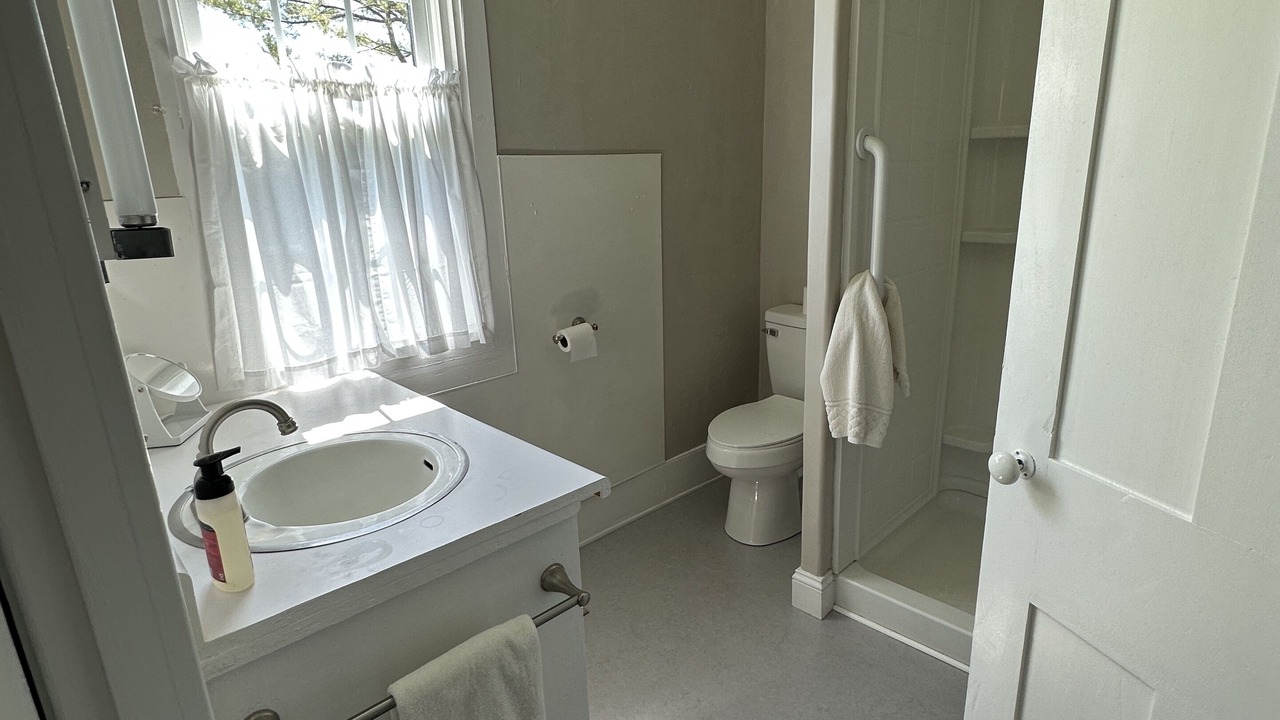 Photo of Bathroom in Thomaston