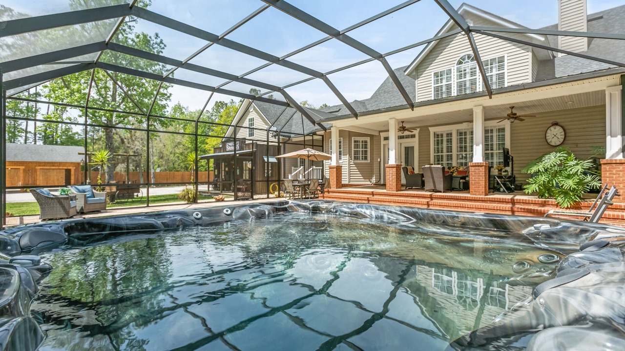 Photo of Outdoor in Northside
