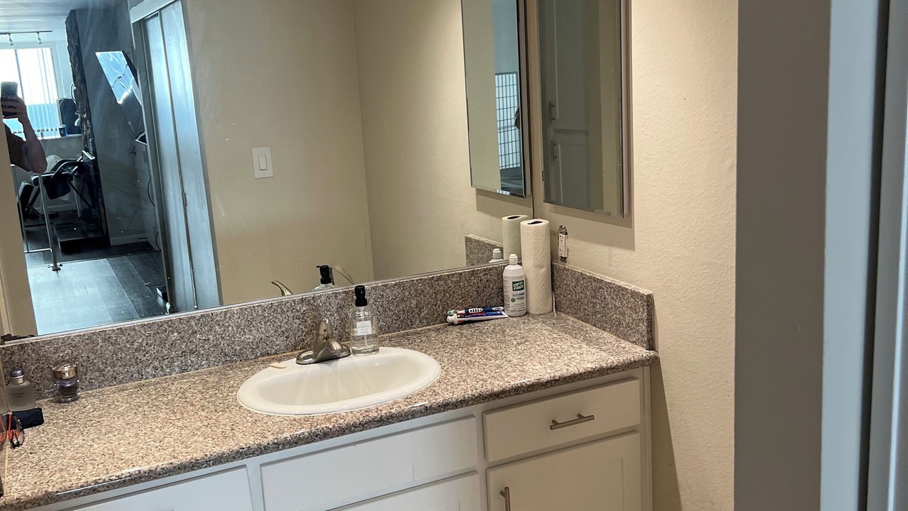 Photo of Bathroom in Beverly Grove