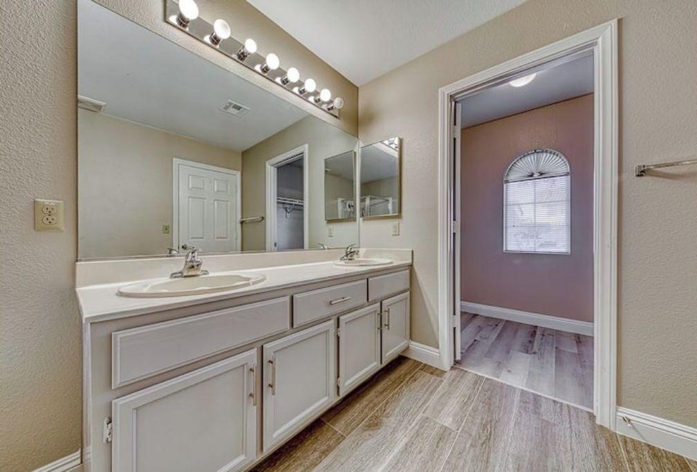 Photo of Bathroom in Green Valley North