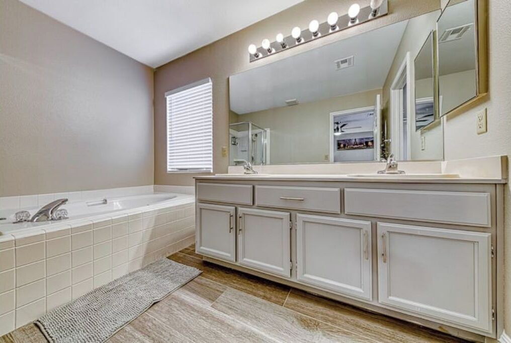 Photo of Bathroom in Green Valley North