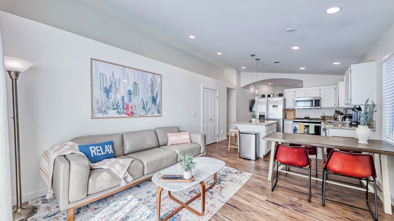Photo of Livingroom in Summerlin