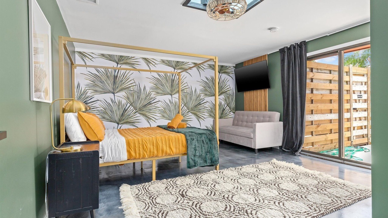 Photo of Bedroom in Pinecraft