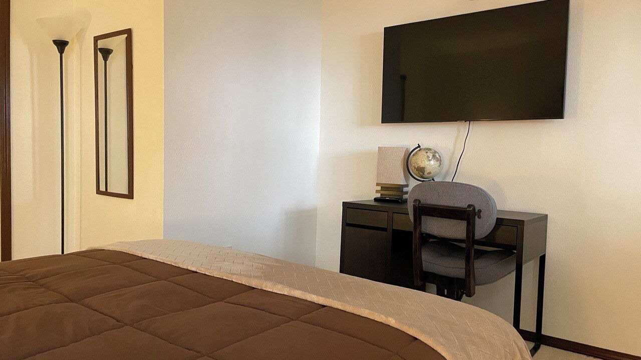 Photo of Bedroom in Running Springs