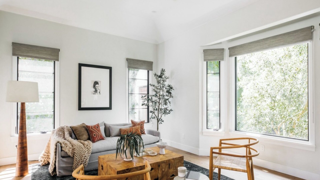 Photo of Livingroom in Beverly Grove