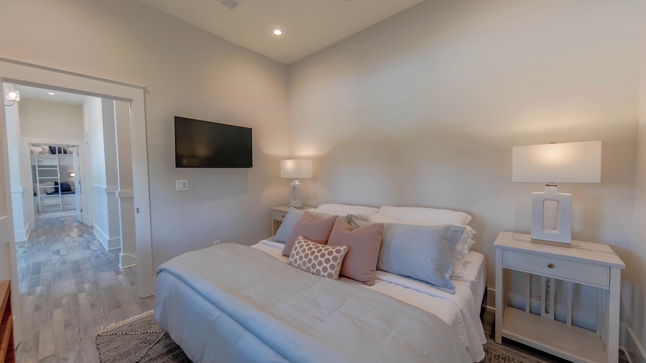 Photo of Bedroom in Dune Allen Beach