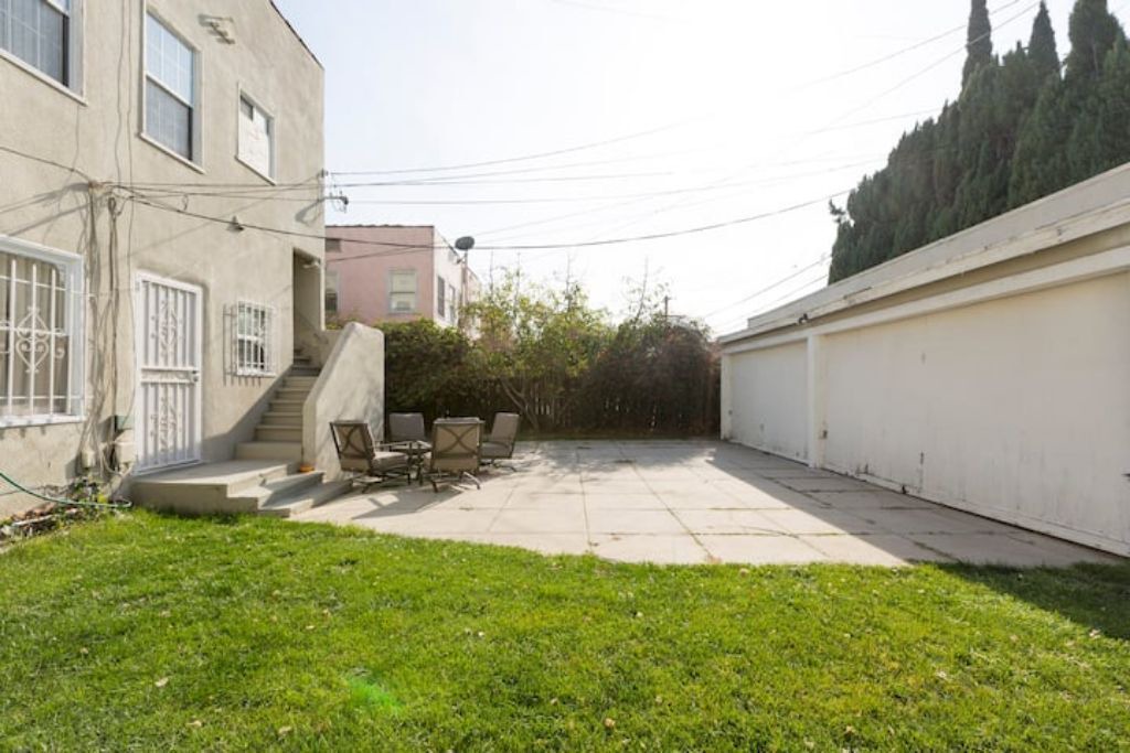 Photo of Patio Balcony in Larchmont