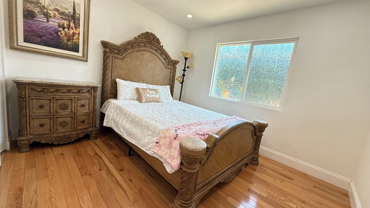 Photo of Bedroom in Santa Ana