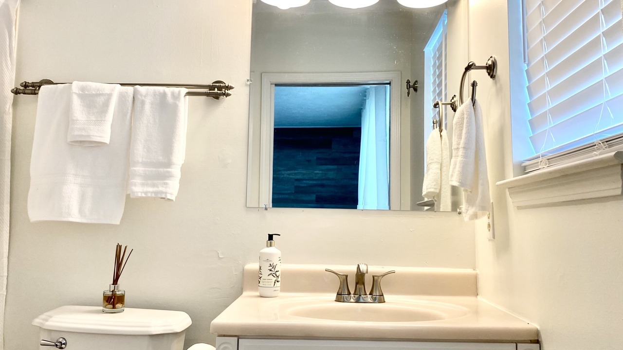 Photo of Bathroom in North Wood Estates