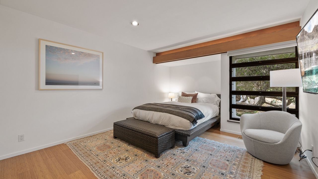 Photo of Bedroom in Central Malibu