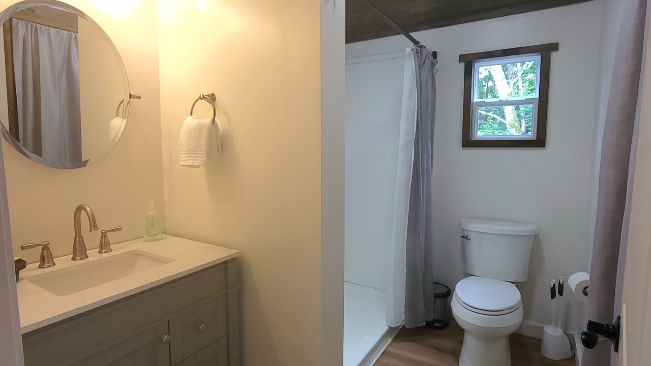 Photo of Bathroom in Seawall
