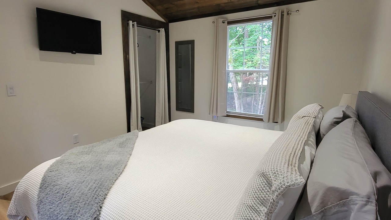 Photo of Bedroom in Seawall