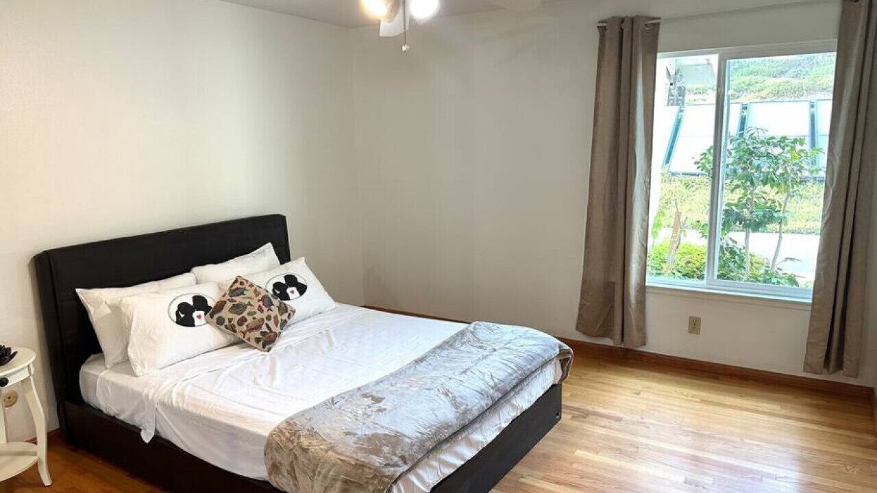 Photo of Bedroom in Lake Hodges